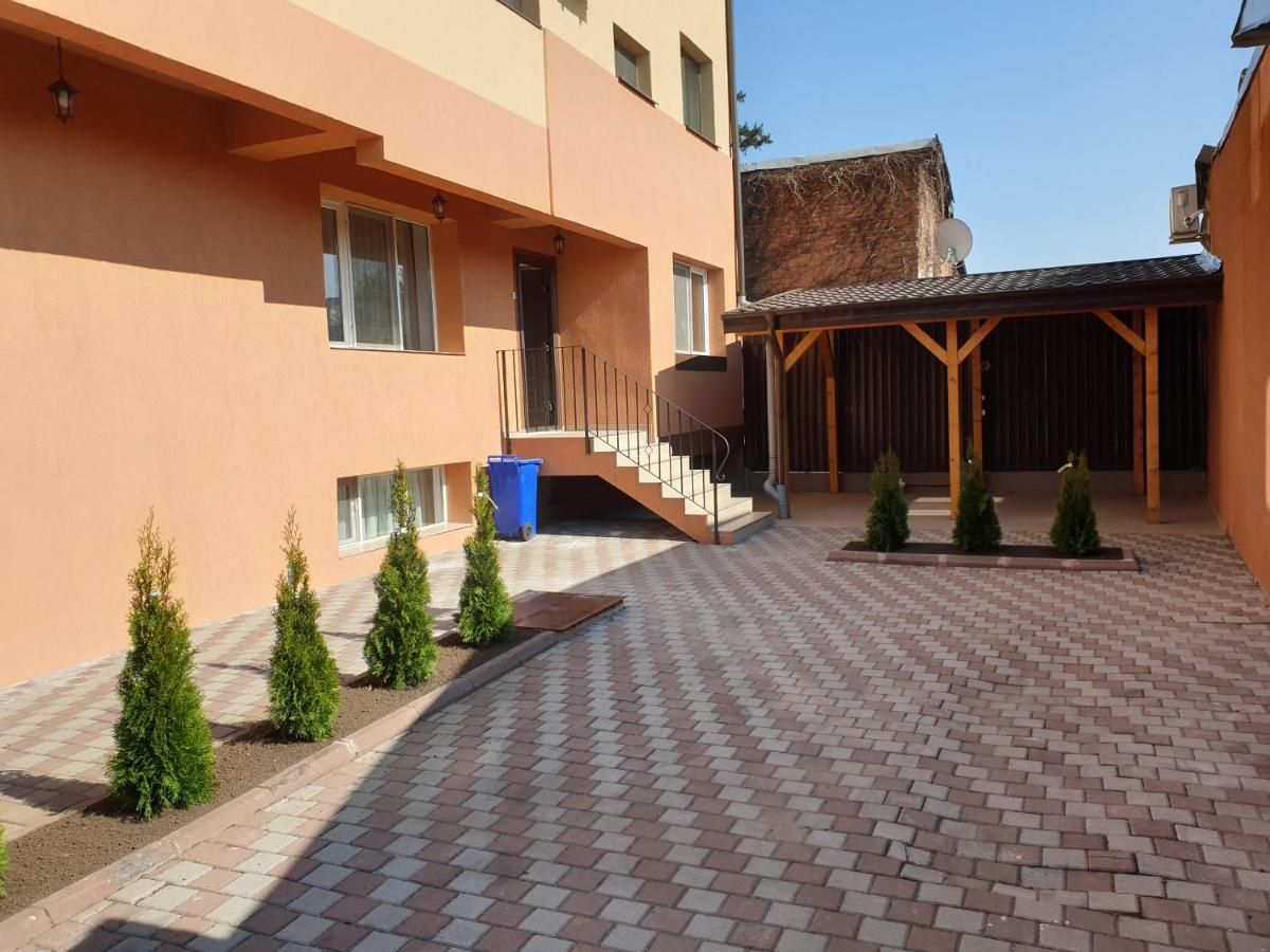 Apartment Villa Bucarest Extérieur photo